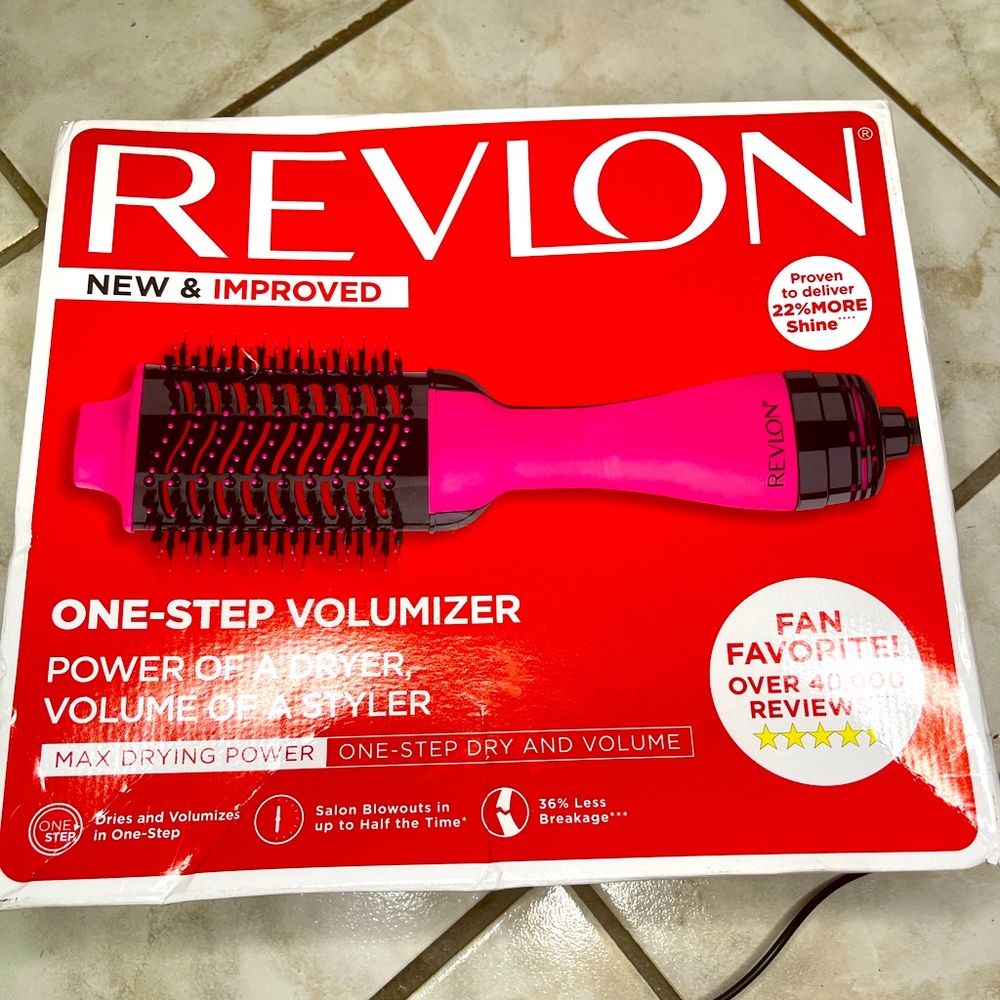 Revlon one step Volumizer hair dryer
